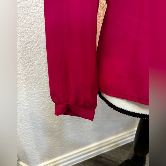Pink Work Blouse - Picture 3 of 4